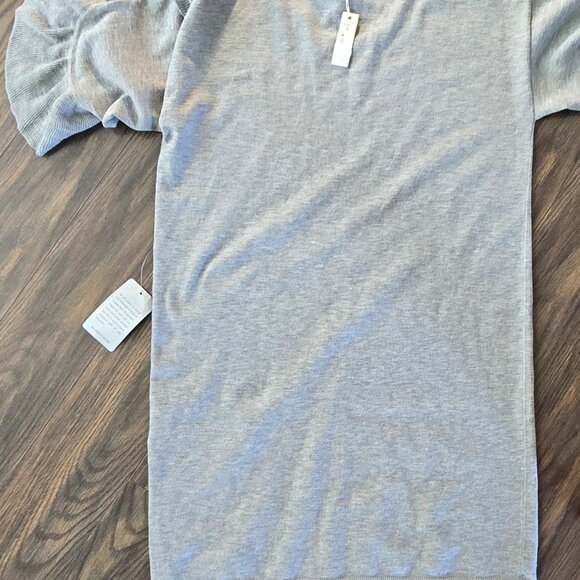 MAX STUDIO Soft Gray Blended Knit Dress w/ Ruffle Sleeves NWT/SIZE S - Picture 2 of 9